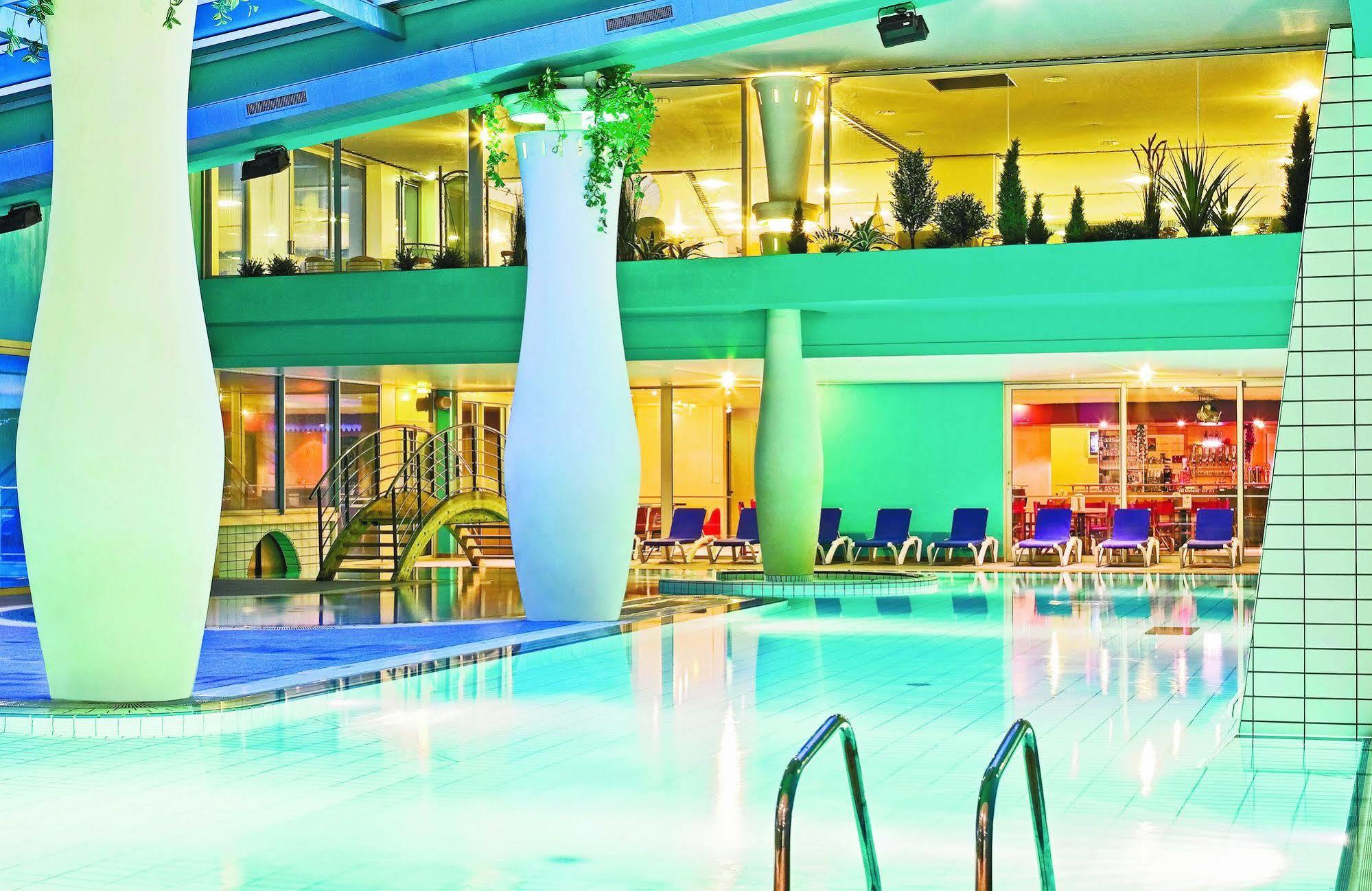 Club Vacances Bleues Les Jardins De L'Atlantique Talmont-Saint-Hilaire ภายนอก รูปภาพ